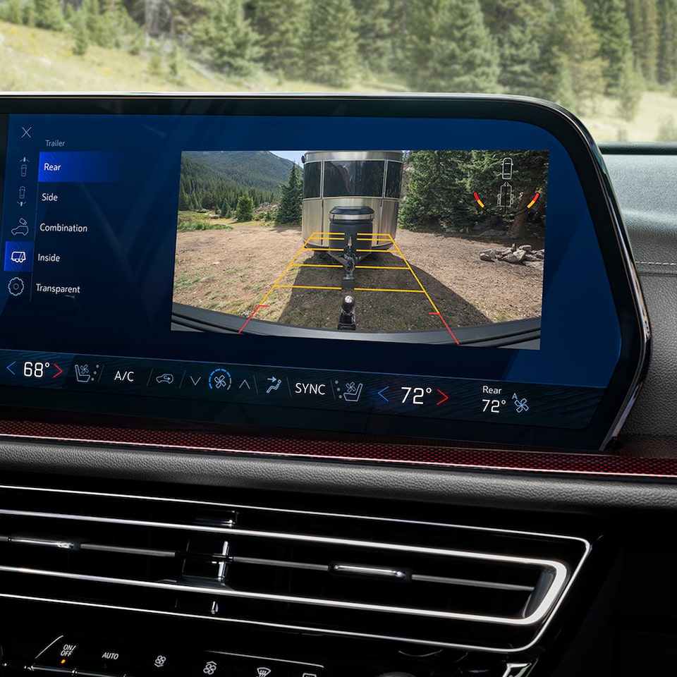 2024 Chevrolet Traverse Rear Backup Camera Display.