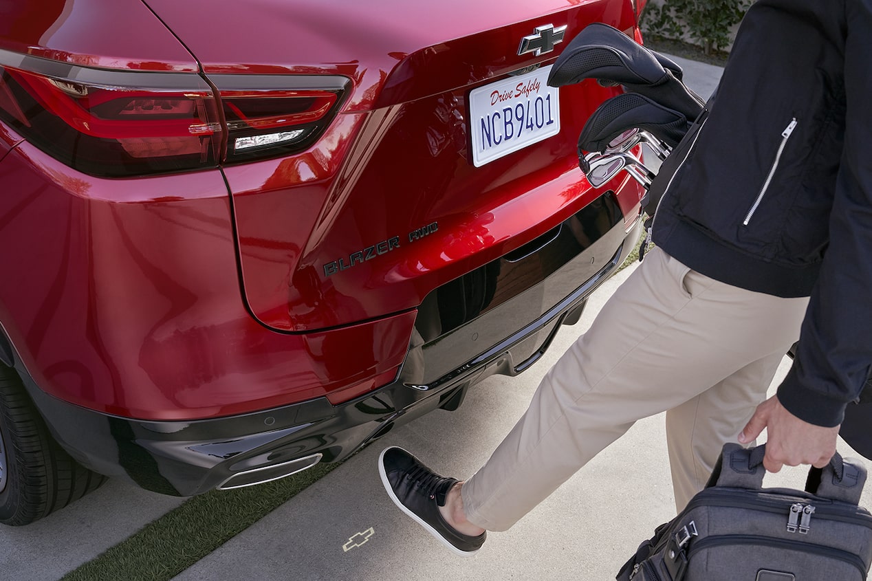 Hands-Free Liftgate