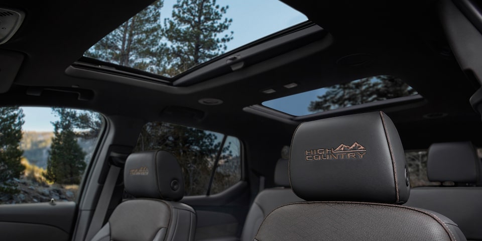 2021 Traverse panoramic sunroof.