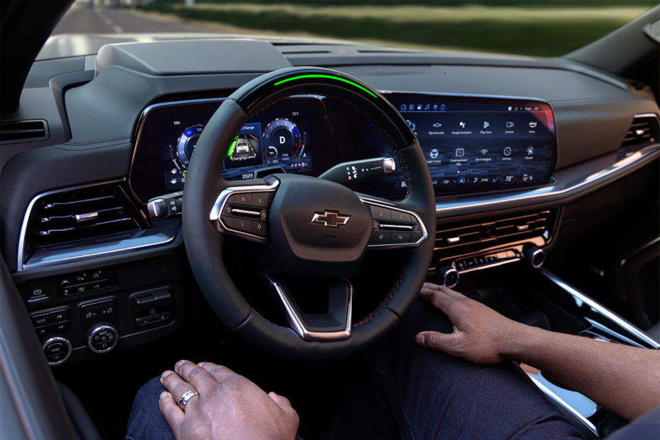 Hands-free usage of the New 2025 Chevrolet Suburban Super Cruise feature.